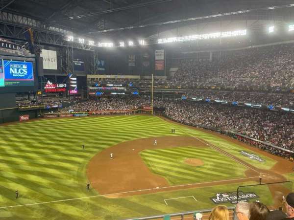 Chase Field, section: 324, row: 5, seat: 10