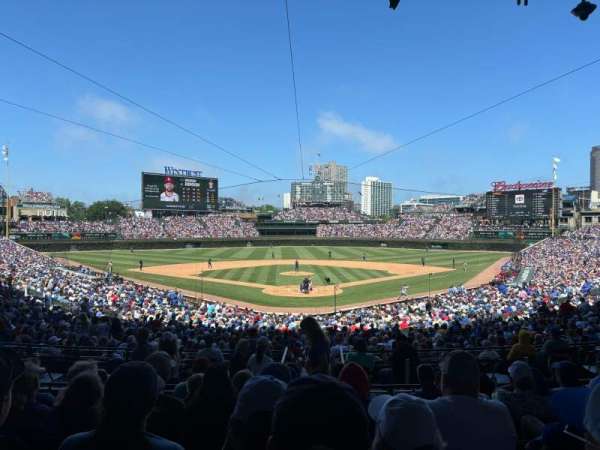 Wrigley Field, section: 217, row: 7, seat: 10