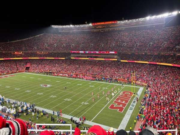 Arrowhead Stadium, section: 341, row: 6, seat: 18