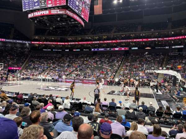 T-Mobile Center, section: 116, row: 8, seat: 7