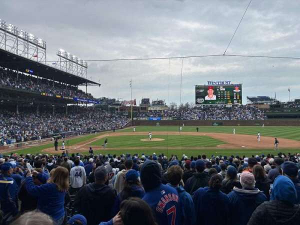 Wrigley Field, section: 123, row: 10, seat: 3