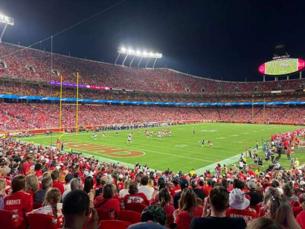 Arrowhead Stadium, section: 125, row: 25, seat: 15