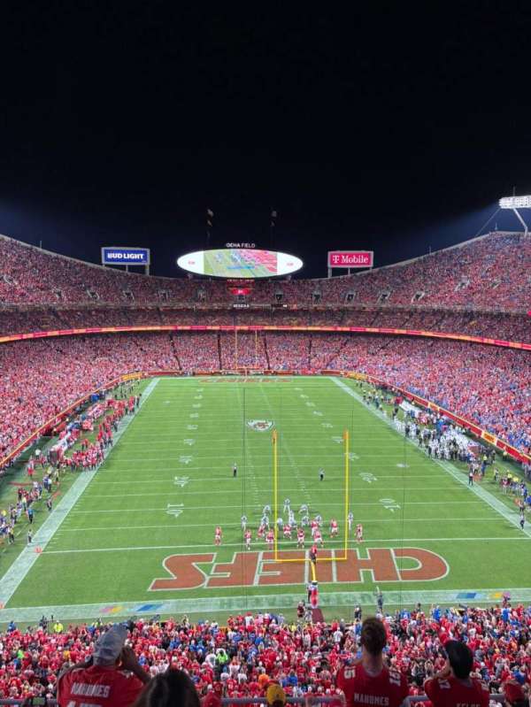 Arrowhead Stadium, section: 313, row: 7, seat: 13