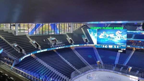 Climate Pledge Arena, section: 214, row: d, seat: 5