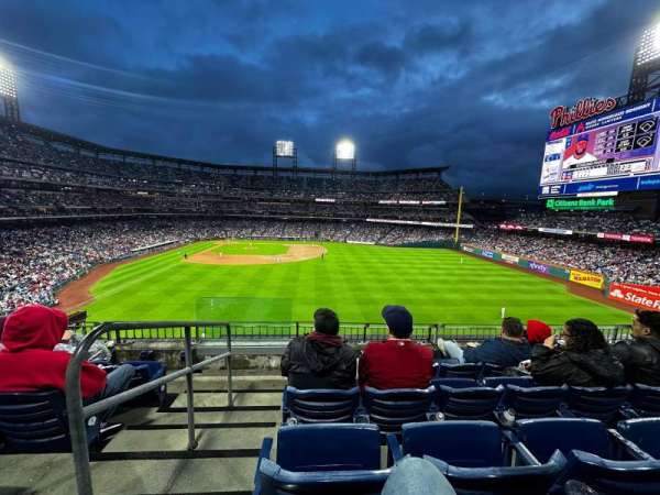 Citizens Bank Park, section: 202, row: 4, seat: 24