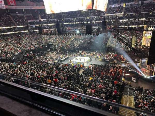 Prudential Center, section: Lounge 37, row: A, seat: 4