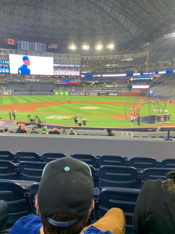 Rogers Centre, section: 127, row: 5, seat: 4