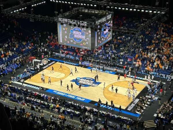 Lucas Oil Stadium, section: 624, row: 6, seat: 1