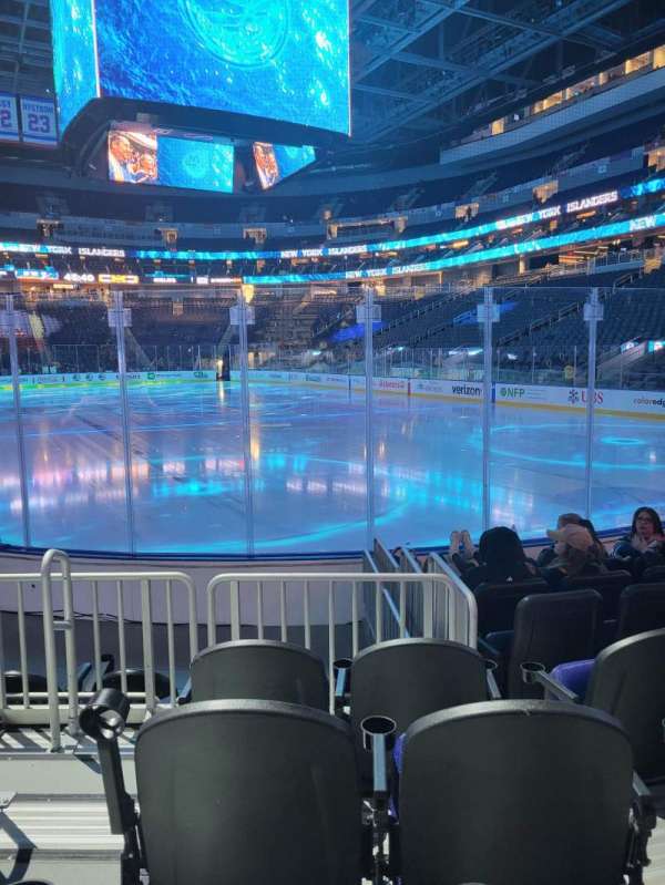 UBS Arena, section: 121, row: 7, seat: 11