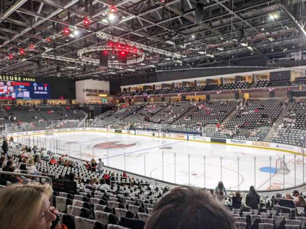 Acrisure Arena, section: 123, row: U, seat: 27