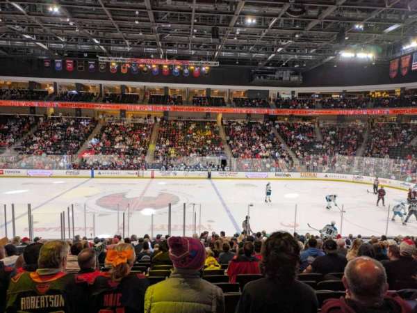 Acrisure Arena, section: 121, row: T, seat: 14
