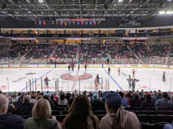 Acrisure Arena, section: 121, row: T, seat: 18