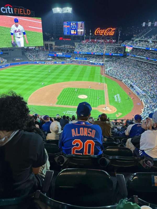 Citi Field, section: 519, row: 10, seat: 16