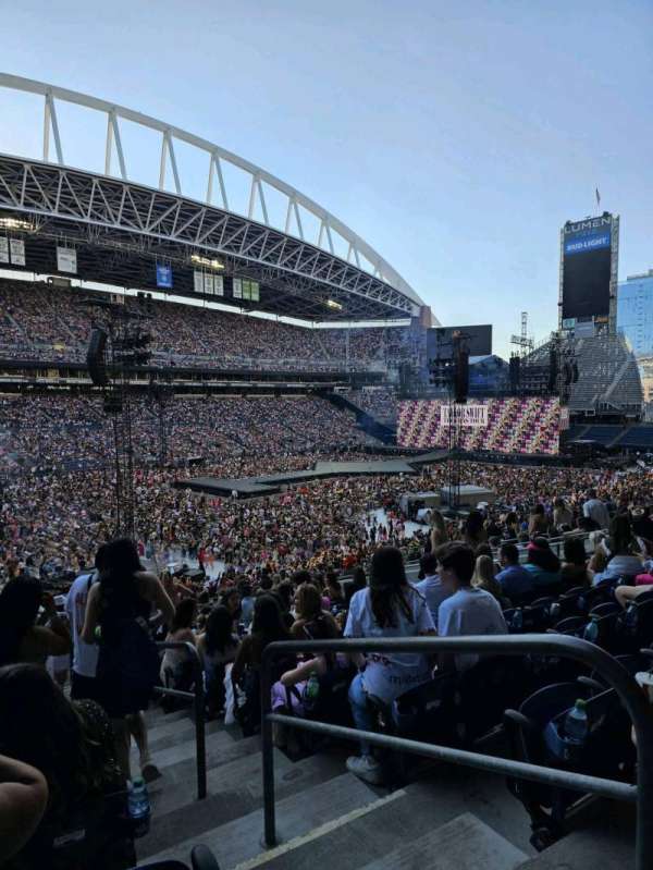 Lumen Field, section: 215, row: N, seat: 2