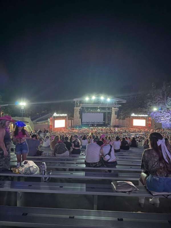 FirstBank Amphitheater, section: 306, row: W, seat: 15