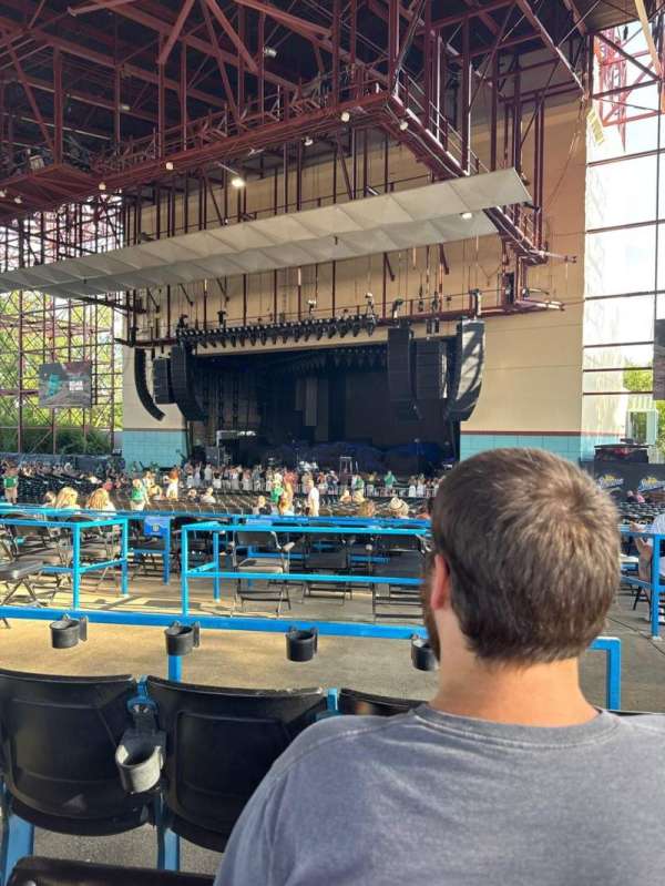 Riverbend Music Center, section: 900, row: CC, seat: 928
