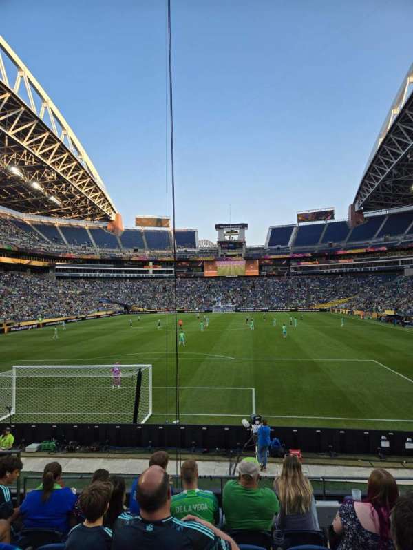 Lumen Field, section: 147, row: G, seat: 9