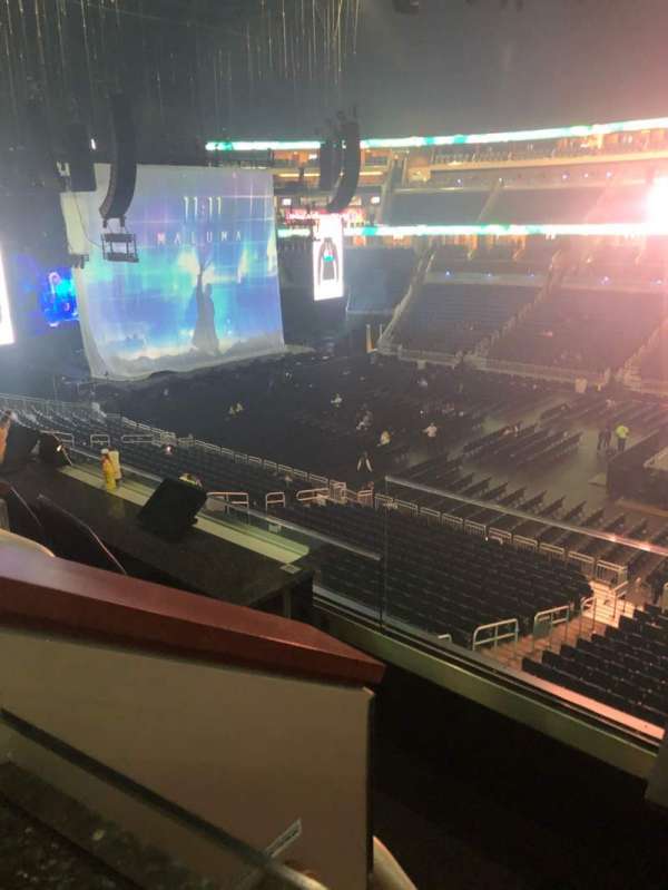 Kia Center, section: Loge Box E, row: 2, seat: 5