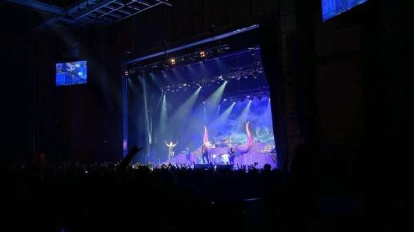 Toyota Oakdale Theatre, section: 202, row: BB, seat: 8