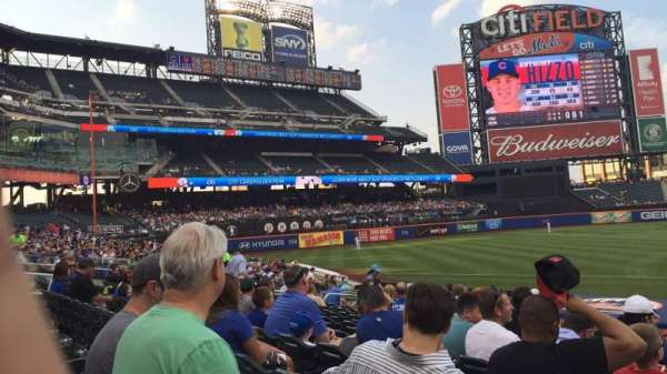 Citi Field, section: 122, row: 15, seat: 16