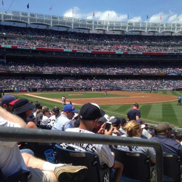 Yankee Stadium, section: 110, row: 19, seat: 14
