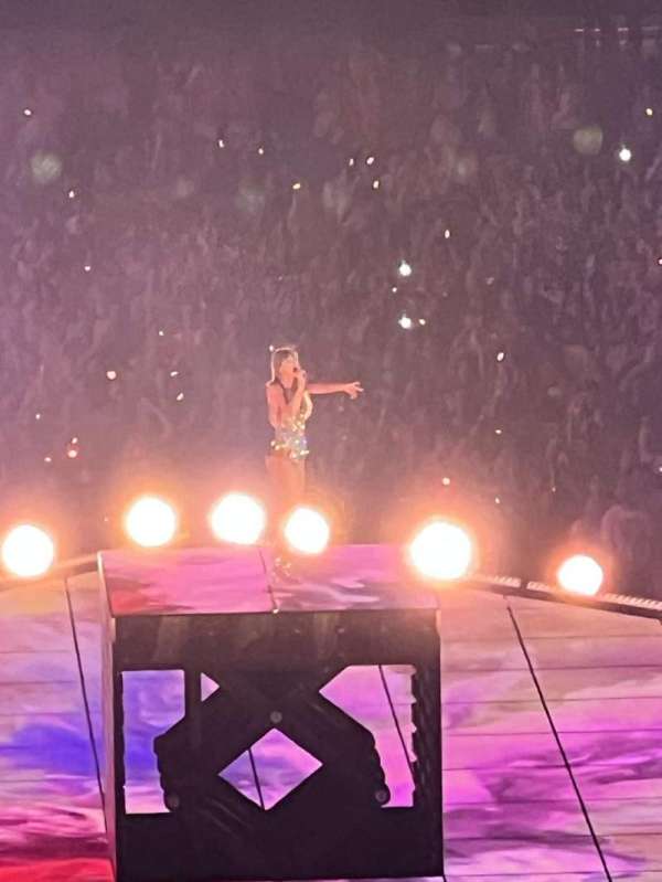 SoFi Stadium, section: Vip218, row: 19, seat: 9