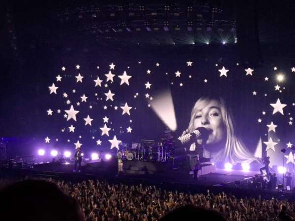 Ziggo Dome, section: 104, row: 1, seat: 117