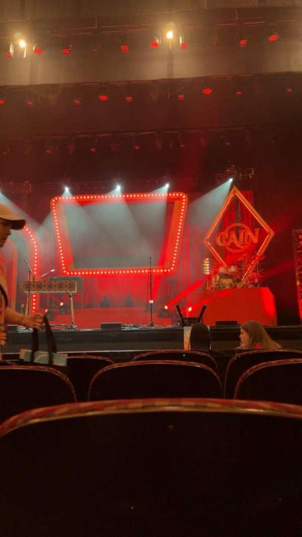 Stifel Theatre, section: Orchestra RC, row: D, seat: 3