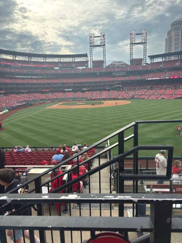 Busch Stadium, section: 111, row: 20, seat: 25