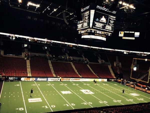 Moda Center, section: 203, row: H, seat: 11