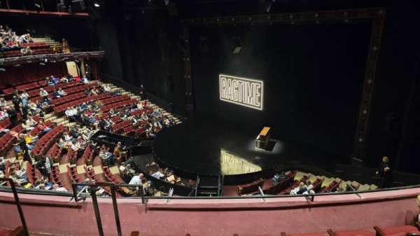 Vivian Beaumont Theater, section: Loge R, row: D, seat: 504