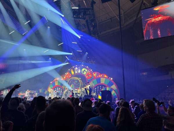 North Charleston Coliseum, section: 110R, row: DD, seat: 5