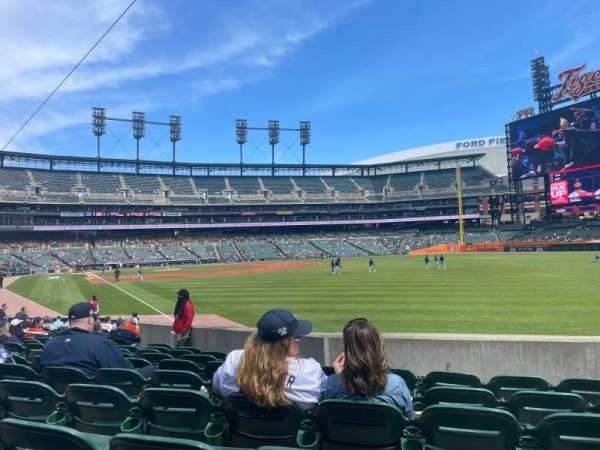 Comerica Park, section: 112, row: 32, seat: 1