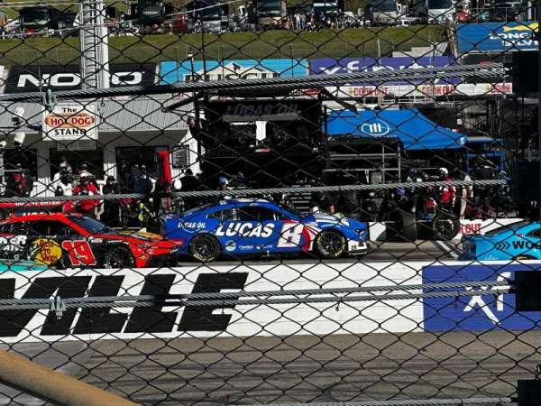 Martinsville Speedway, section: West Grandstand I, row: 5, seat: 1
