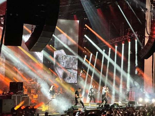 Truliant Amphitheater, section: 9, row: C, seat: 16