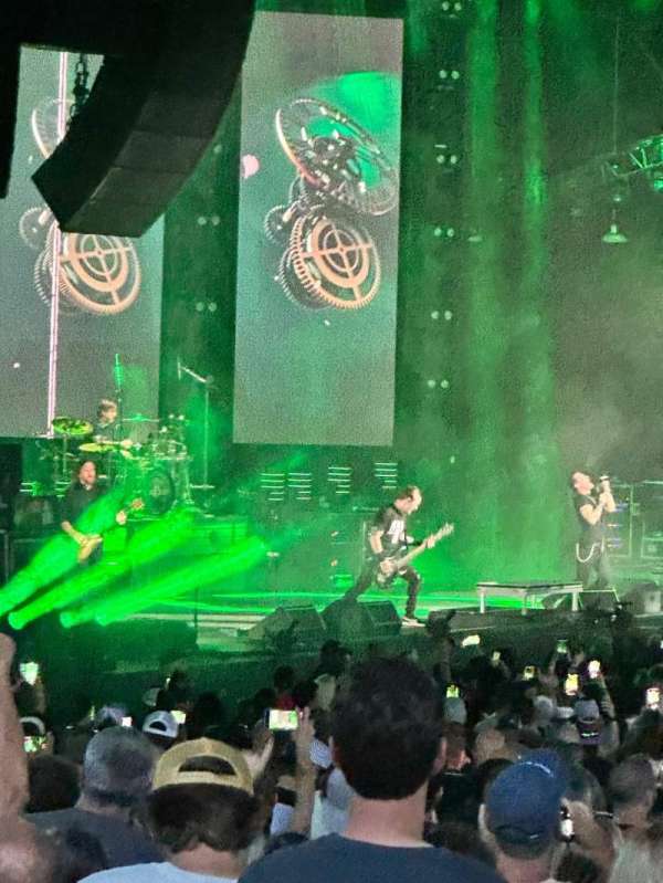 Truliant Amphitheater, section: 9, row: C, seat: 16