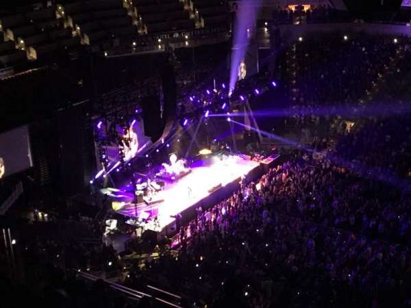 KFC Yum! Center, section: 322, row: R, seat: 2