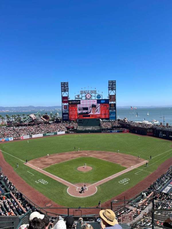 Oracle Park, section: VB315, row: F, seat: 1