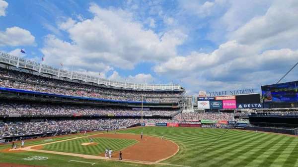 Yankee Stadium, section: 214a, row: 2, seat: 5