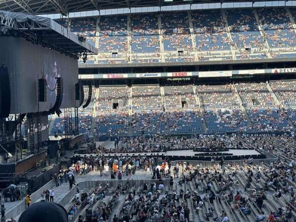 Lumen Field, section: 236, row: K, seat: 15