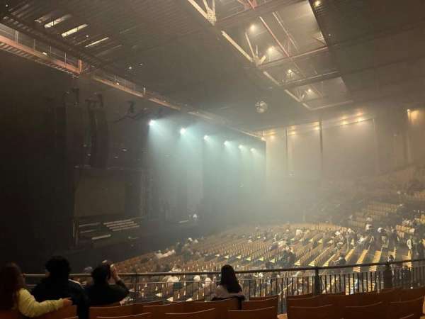 Zénith de Lille, section: T6, row: G, seat: 102