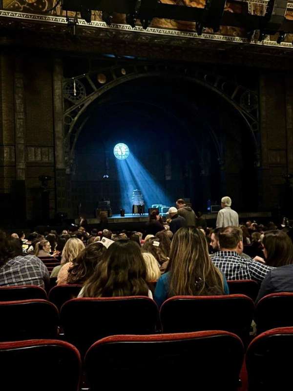 Hollywood Pantages Theatre, section: Orchestra LC, row: V, seat: 307