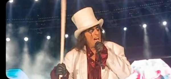 Youngstown Foundation Amphitheatre, section: 101, row: B, seat: 28