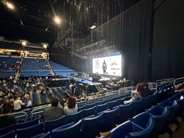 Coliseo De Puerto Rico, section: 101, row: E, seat: 13