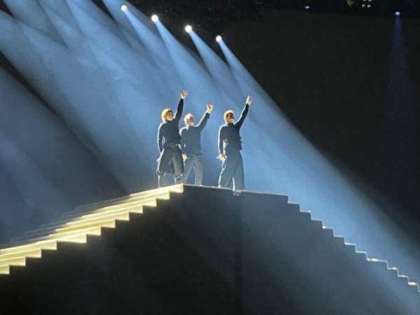 AO Arena, section: 103, row: A, seat: 8