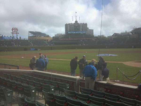 Wrigley Field, section: 15, row: 10, seat: 9