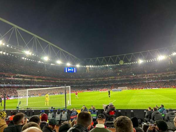 Emirates Stadium, section: 8, row: 5, seat: 232