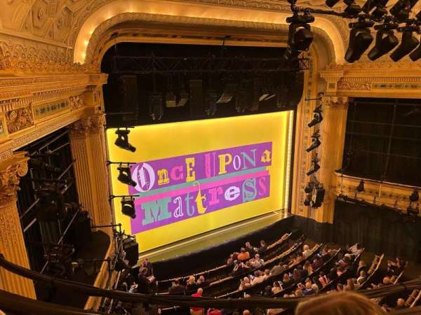 Hudson Theatre, section: Balcony L, row: B, seat: 9