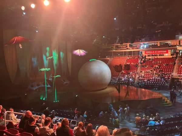 Giant Center, section: 122, row: M, seat: 9