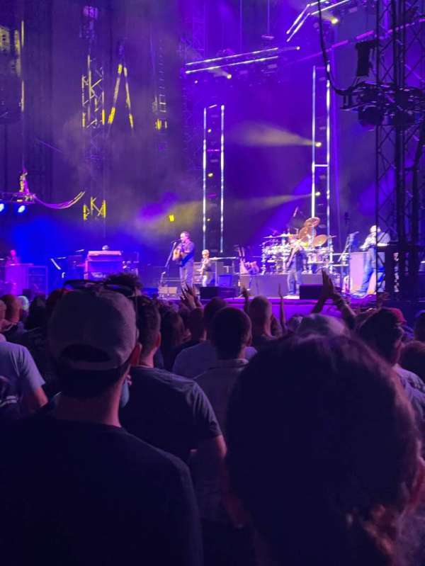 Gorge Amphitheatre, section: Pit, row: Back, seat: Stage left